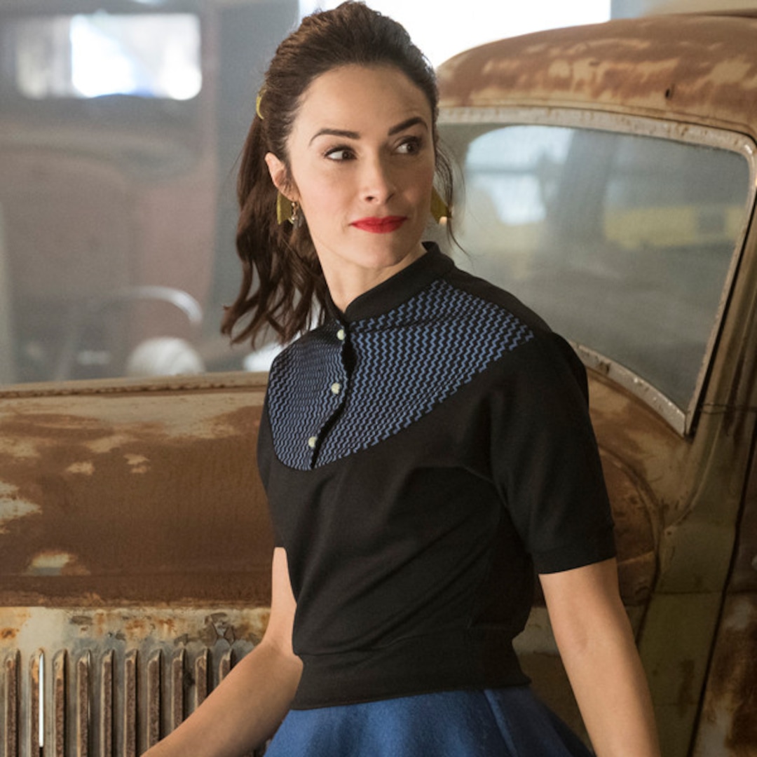 When Your Show Gets Canceled & Revived in the Span of 3 Days... - E! Online